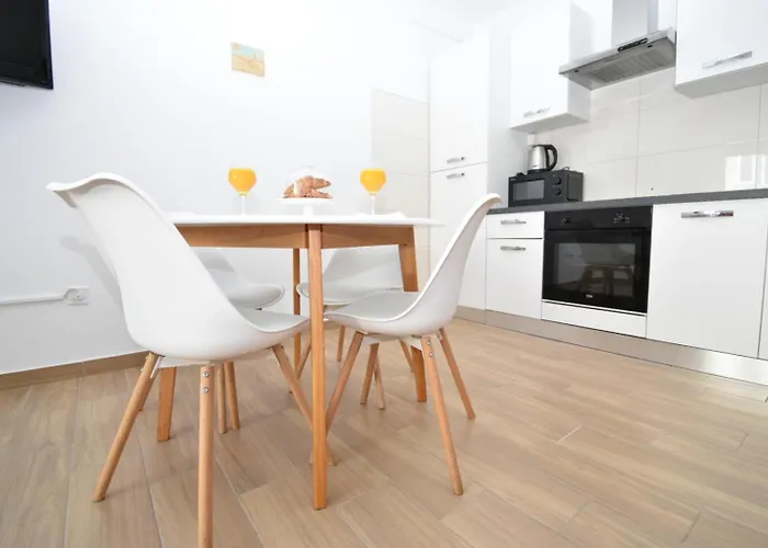 Apartments Ivan