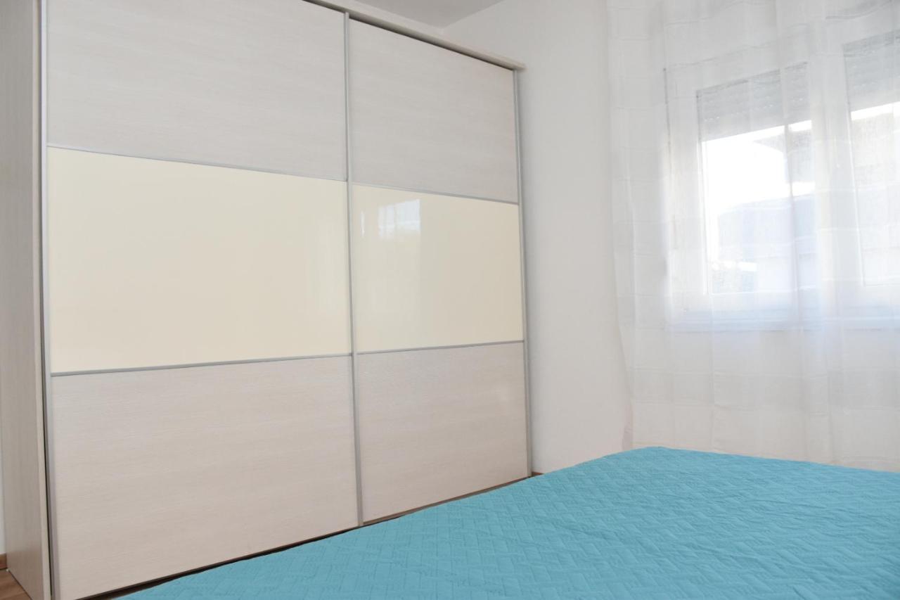 Ivan Apartment *